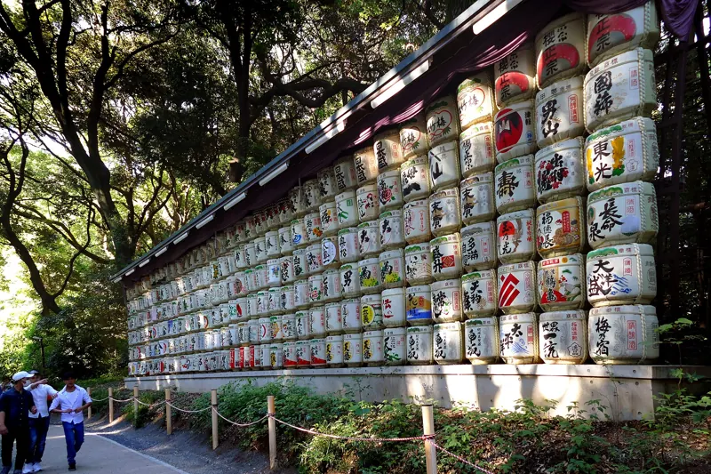 Sake barrels (kazaridaru) at Meiji Jingu, Tokyo